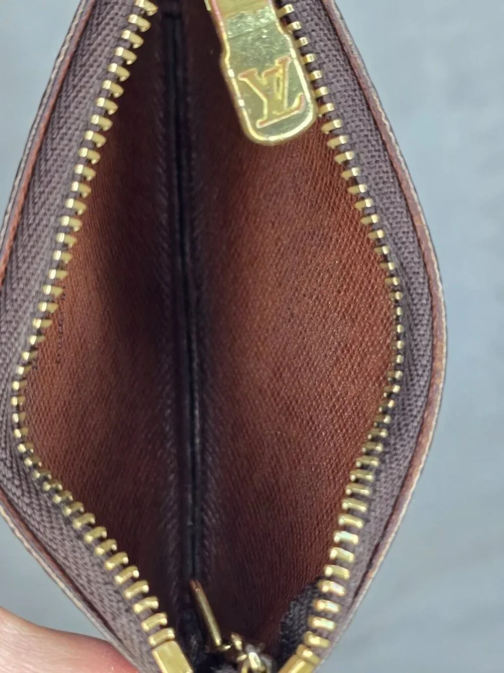 Louis Vuitton Monogram Key Pouch Coin Purse 4.5"x2.5" - Picture 6 of 10